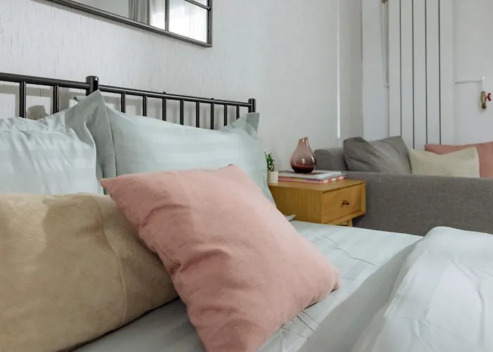 Celeste - Ultracentral, Square Apartamento Bucarest